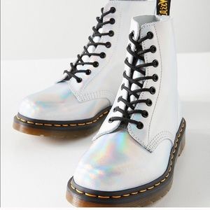 Dr. Martens - Iced Metallic